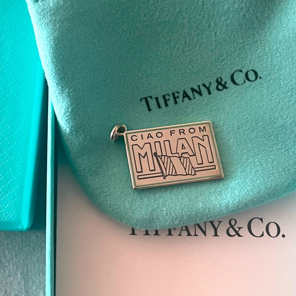 Tiffany travel charm - Milan